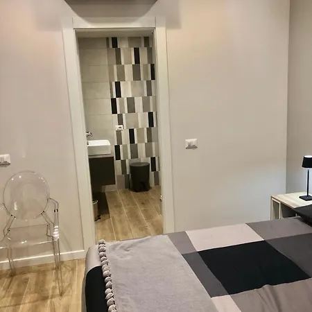 Pinciano 1stfloor בית הארחה