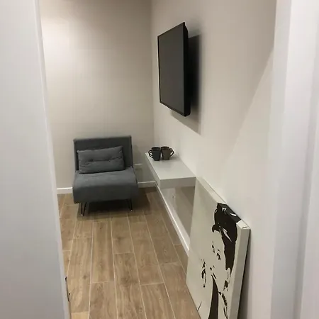 Pinciano 1stfloor 게스트하우스 4*